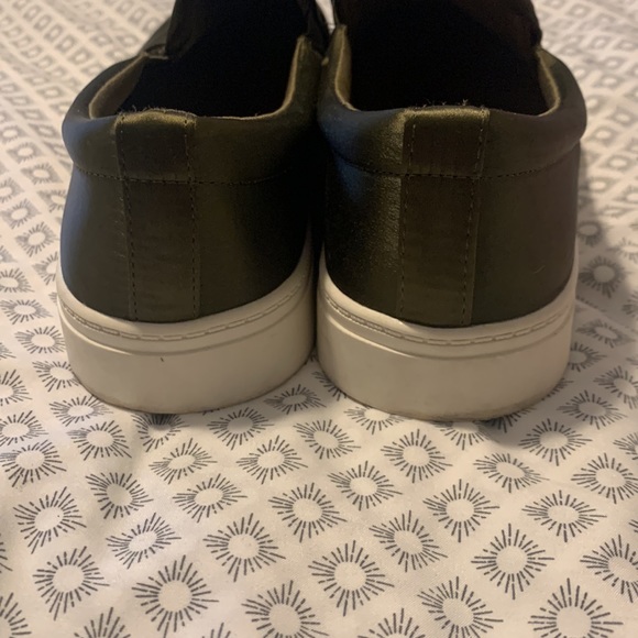 Slip On Sneakers - Picture 5 of 7